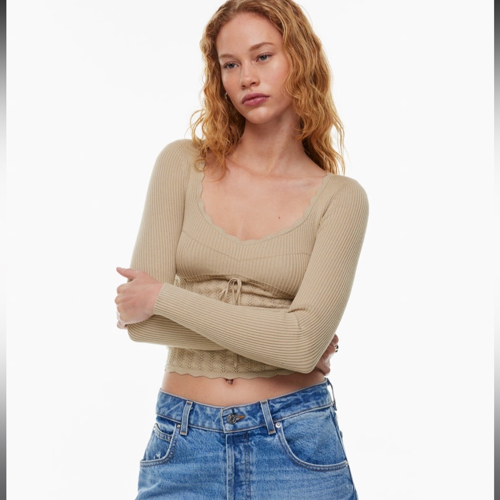 NWT Aritzia Wilfred Soloist Top